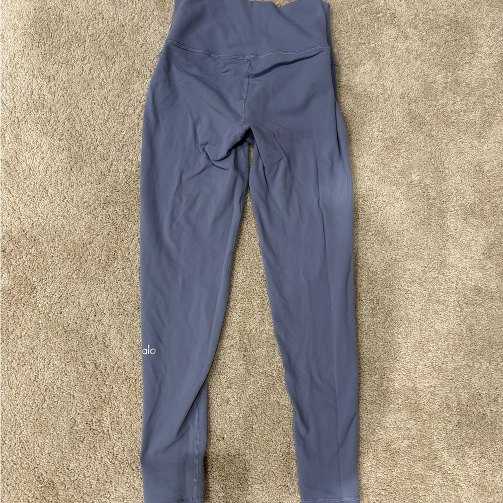 ALO Yoga Light Purple Leggings